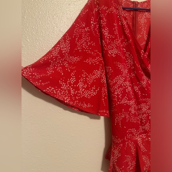 New - Romper - Picture 7 of 7